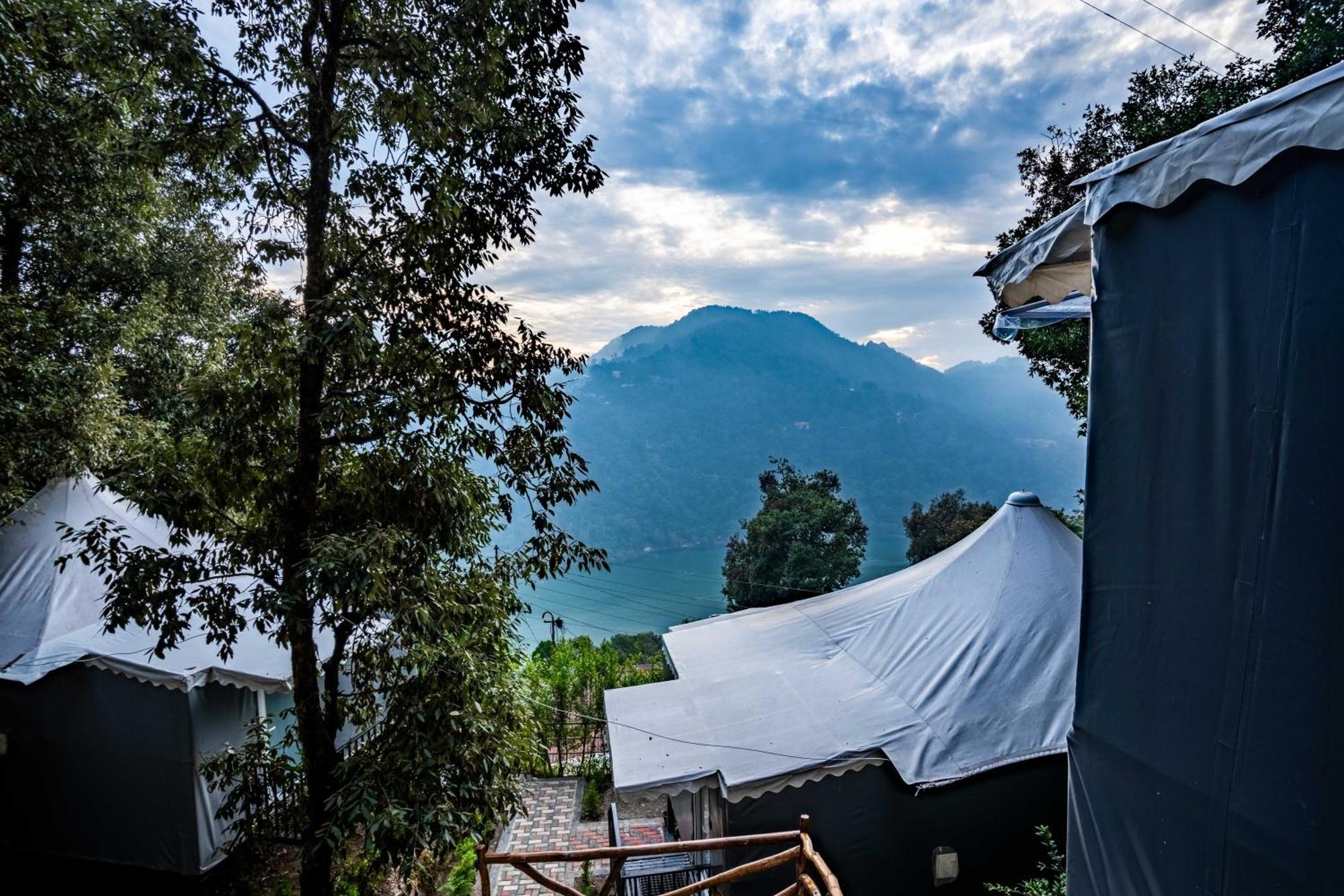 The Whispering Oaks Ξενοδοχείο Nainital Εξωτερικό φωτογραφία