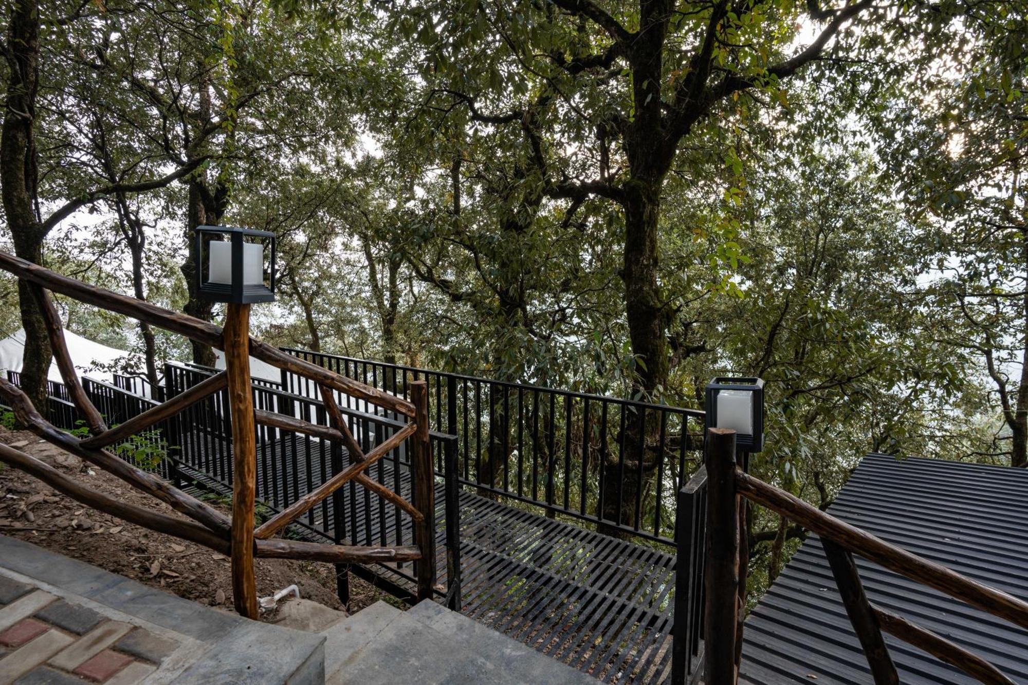 The Whispering Oaks Ξενοδοχείο Nainital Εξωτερικό φωτογραφία